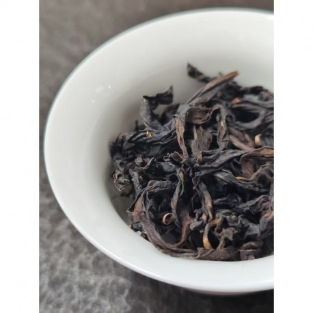 Plum Flowers , Dahong Pao Tea,Wuyi Rock Tea, Oolong Tea,Wuyi Wu-long Tea